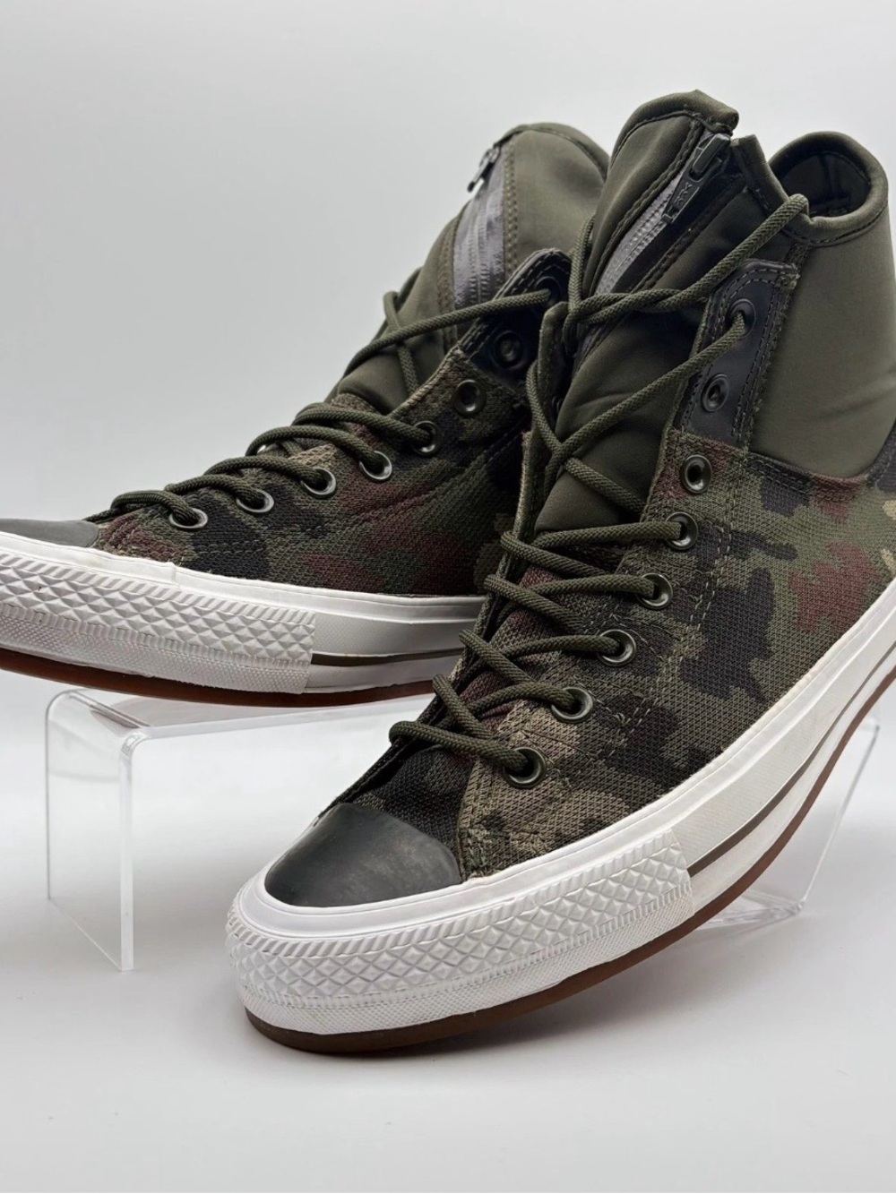 Converse High-Top Sneakers - Olive Camouflage